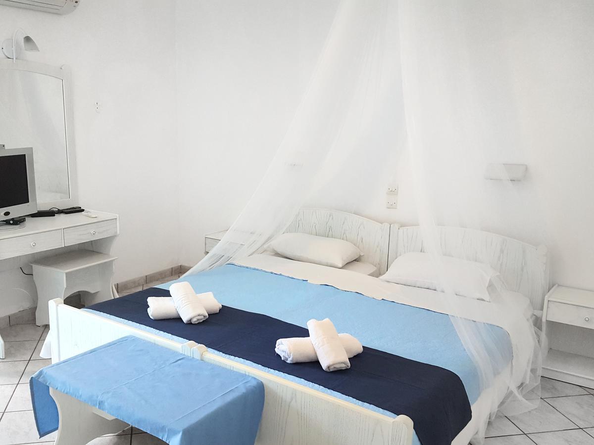 Apart Hotel Blumarin Agios Gordios  Exterior foto