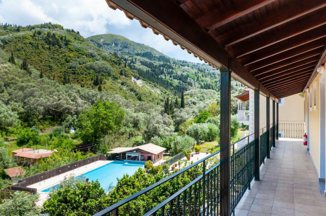 Apart Hotel Blumarin Agios Gordios  Exterior foto